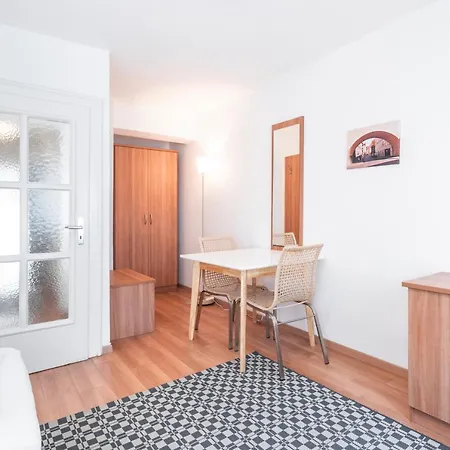 Hotel Flatista Boutique - Self Check-in