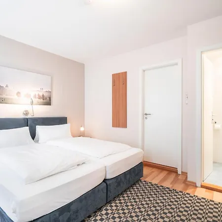 Flatista Boutique - Self Check-in Hotel *